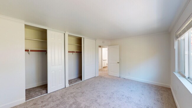 Building Photo - 390 Alameda del Prado