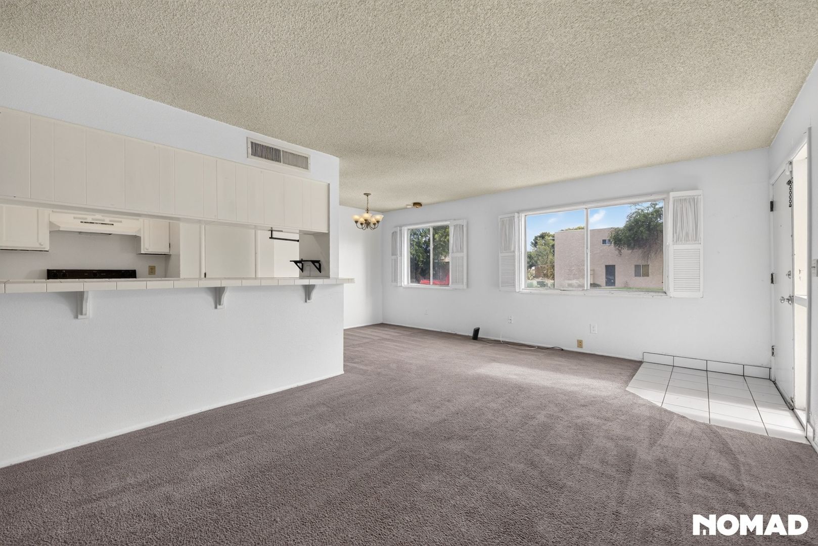 Building Photo - 6640 Calle Ln