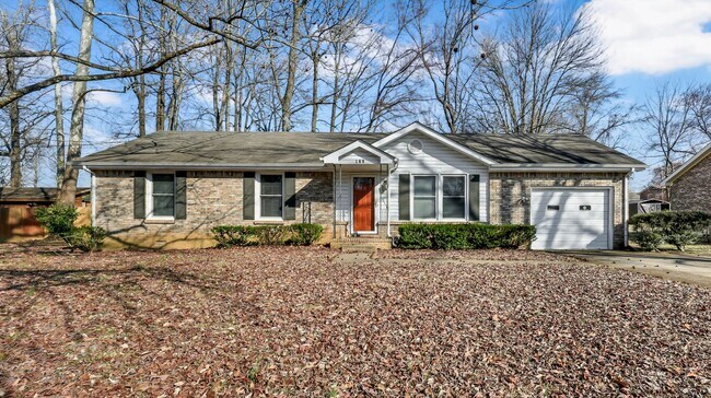 Building Photo - 171 W Regent Dr