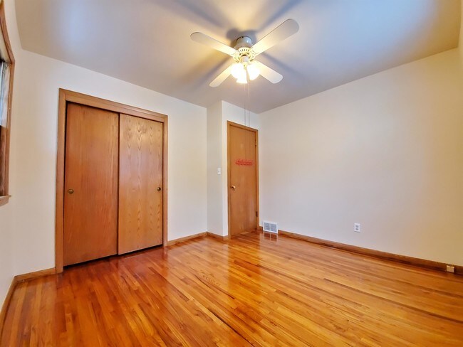 Building Photo - 1857 17th St NW