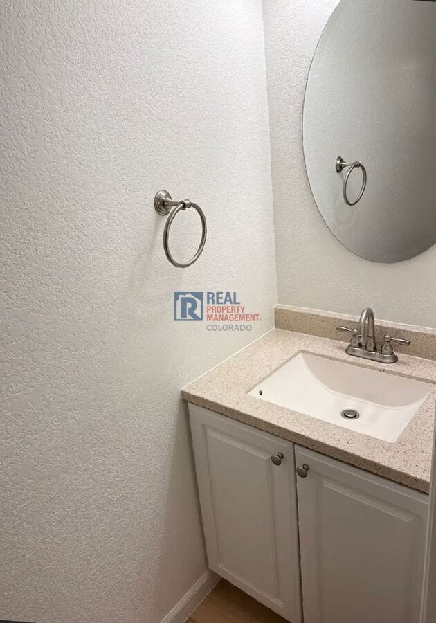 Building Photo - 2116 E 103rd Ave