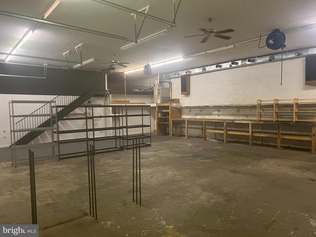 Building Photo - 301 Sturtons Ln