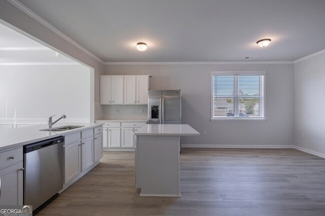 Building Photo - 931 Park Pl St