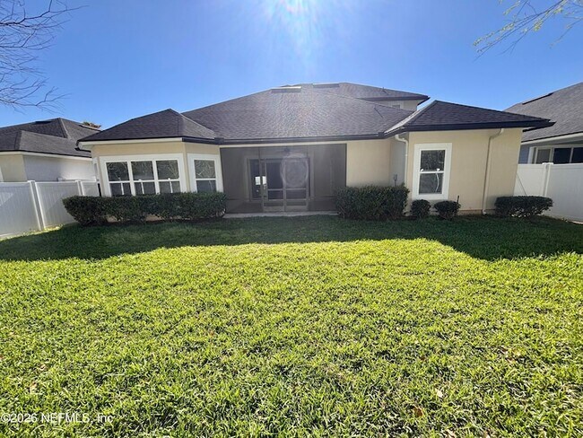 Building Photo - 15730 Spotted Saddle Cir