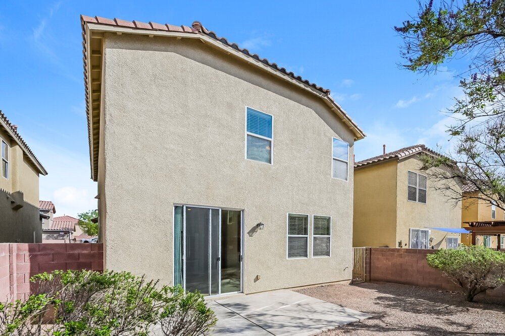 Building Photo - 6203 Alpine Tree Ave