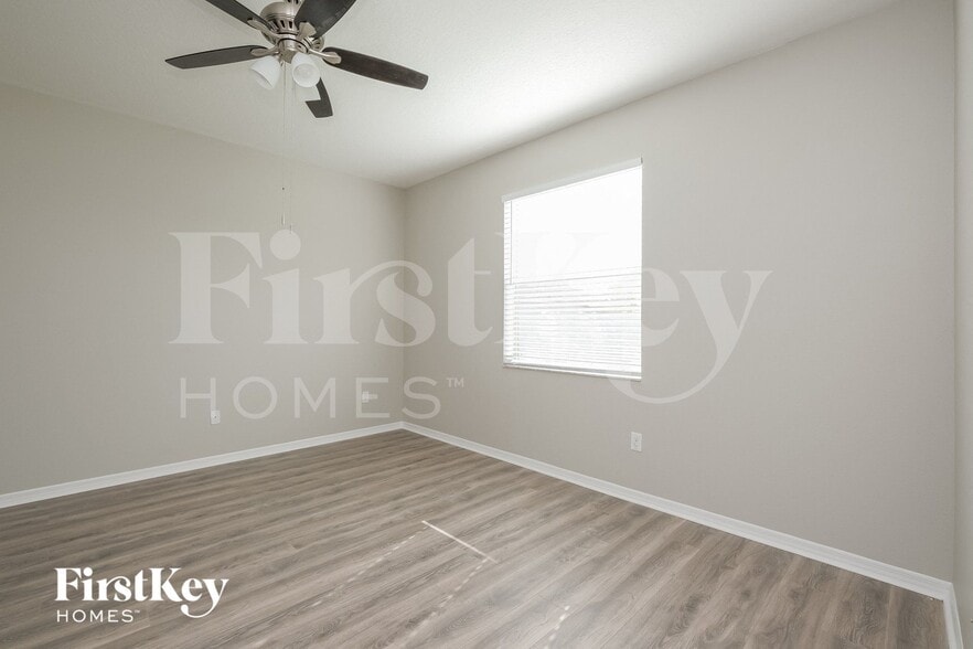 Building Photo - 10833 Kirkwall Port Dr