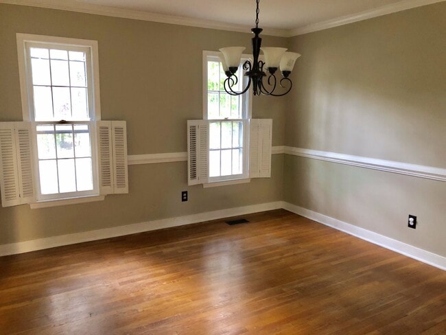 Building Photo - 1146 Somerville Grove Terrace