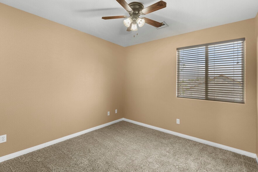 Building Photo - 3936 Red Trumpet Ct