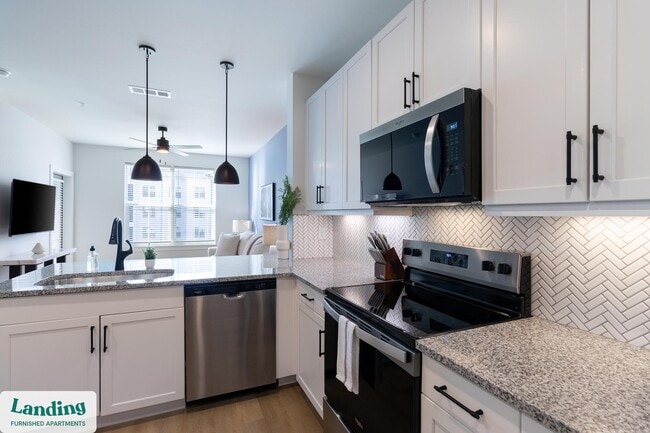 Building Photo - 435 Encore Way