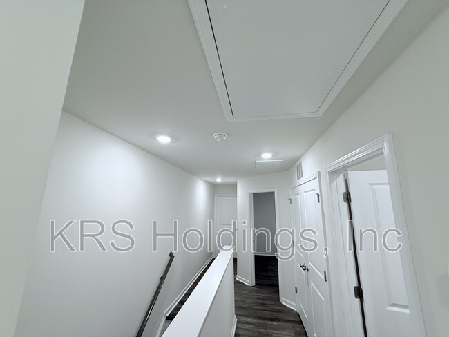 Building Photo - 4136 Trevino Dr