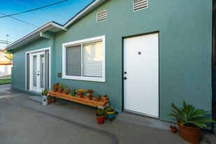 Building Photo - 1711 Freeman Ave