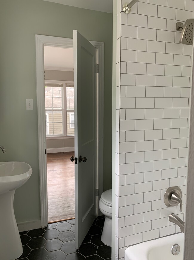 Shared Bath between Bedroom #2 and Bedroom #1 - 2305 Goldsmith St