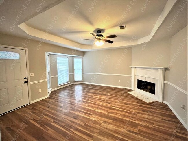 Building Photo - 238 Village Cove