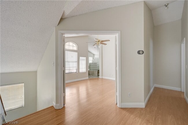 Building Photo - 2616 Camphor Tree St