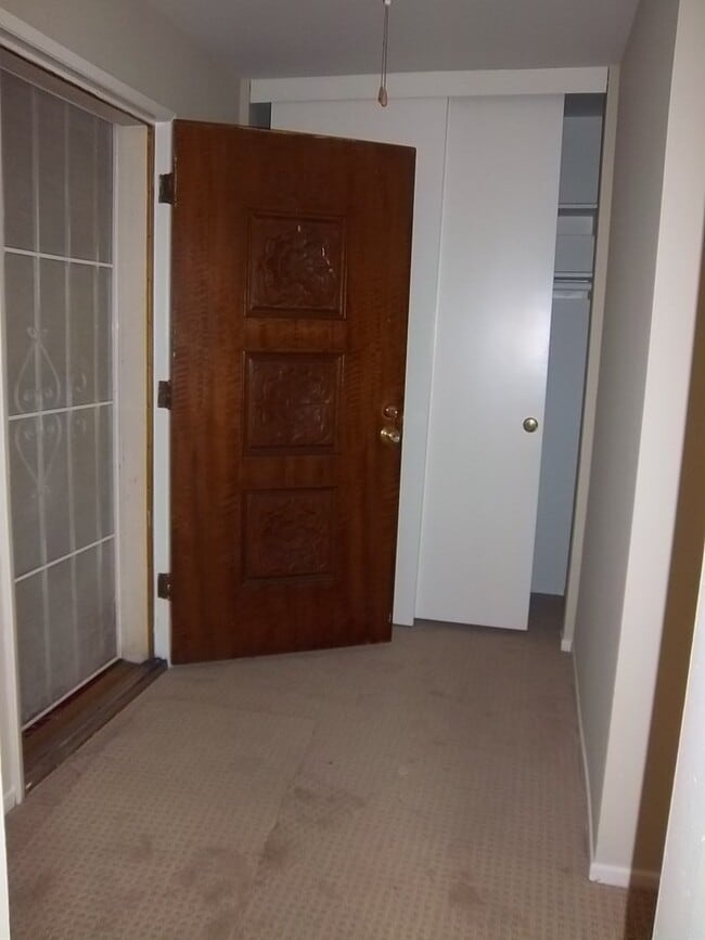 Building Photo - Ocean View Corner Unit Condo w/Balcony+Jac...