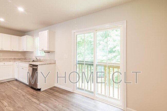 Building Photo - 5342 Austin Knoll Ct