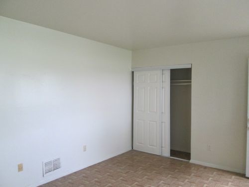 Building Photo - 1127 Chisholm Cir