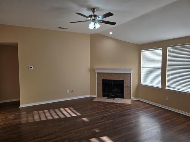 Building Photo - 224 Bluefinch Dr