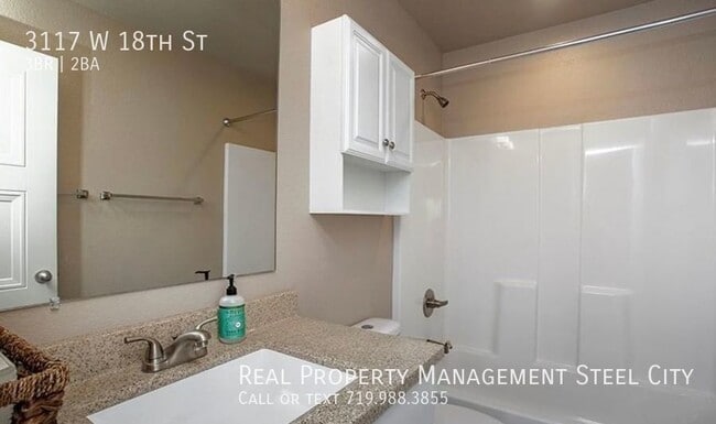 Building Photo - 3117 W 18th St
