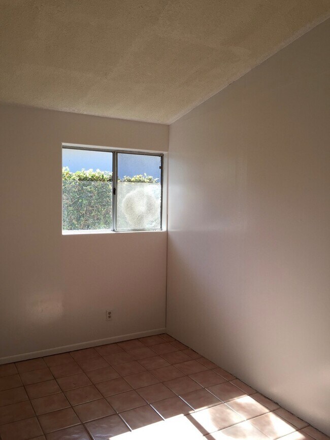 Building Photo - 6835 Trigo Rd