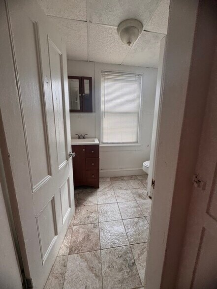 bathroom - 13 Benton Ave