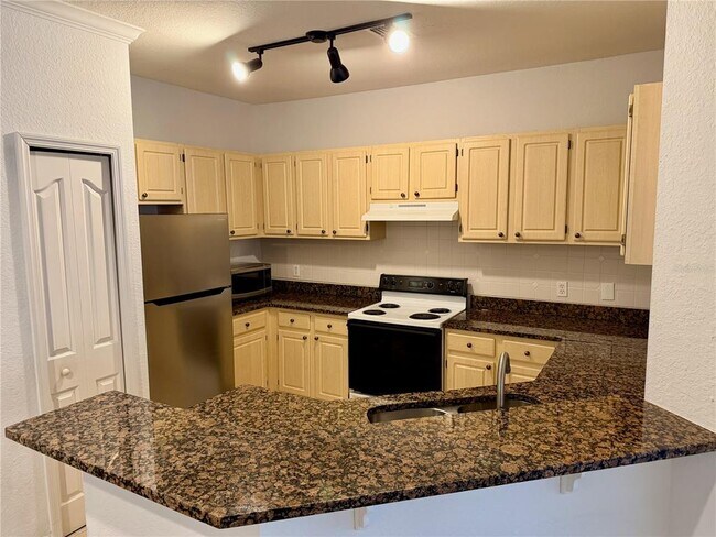 Building Photo - 3011 Legacy Villas Dr