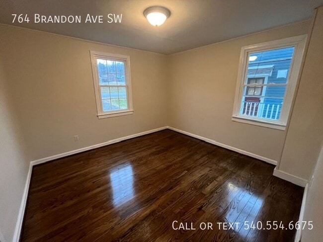 Building Photo - 764 Brandon Ave SW