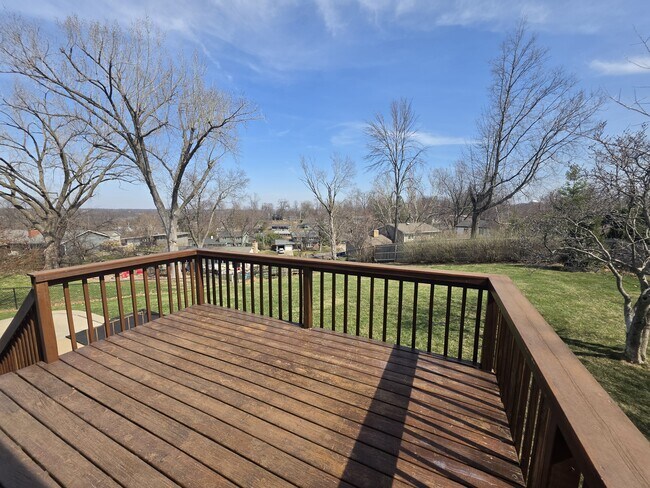 Building Photo - 3835 Lost Valley Rd SE