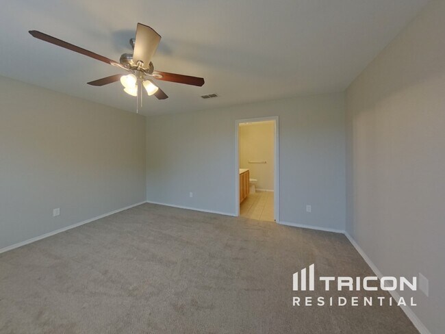 Building Photo - 10249 Pyrite Dr