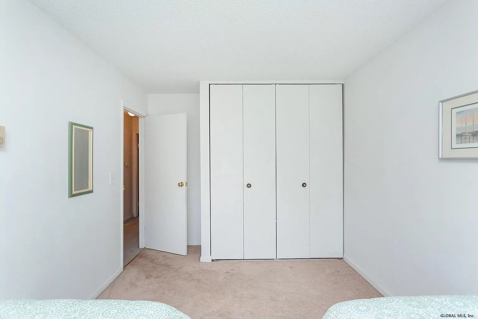 Building Photo - 82 Crestwood Ter