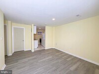 Building Photo - 9614 Meadow Lark Ave