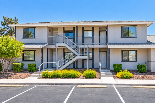 Building Photo - 2832 Aster Ct