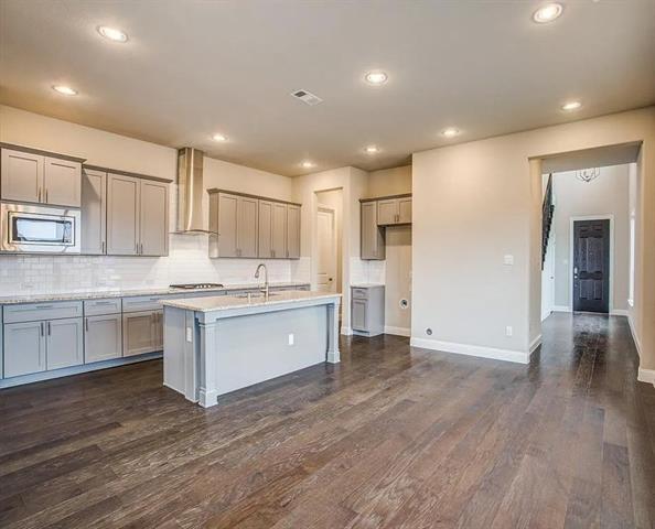 Building Photo - 4549 Refugio Dr