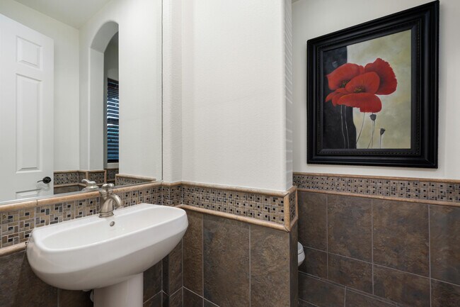 Building Photo - 48532 Bighorn Dr