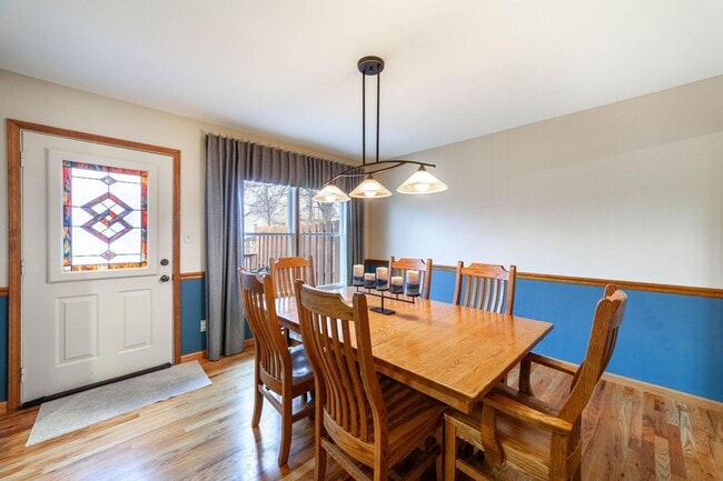 Building Photo - Single Family Home - Available For Rent!