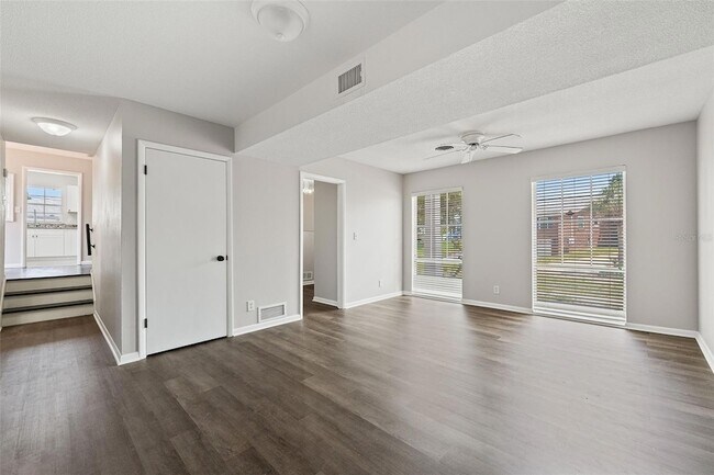 Building Photo - 47 Kathy Dr