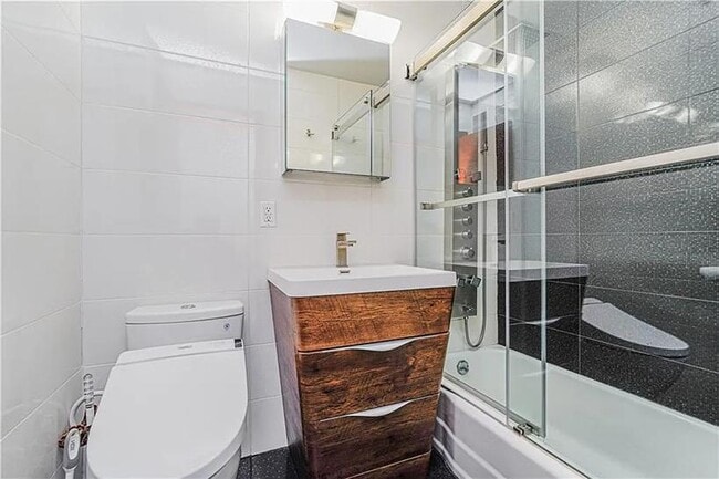 Building Photo - 458 Neptune Ave