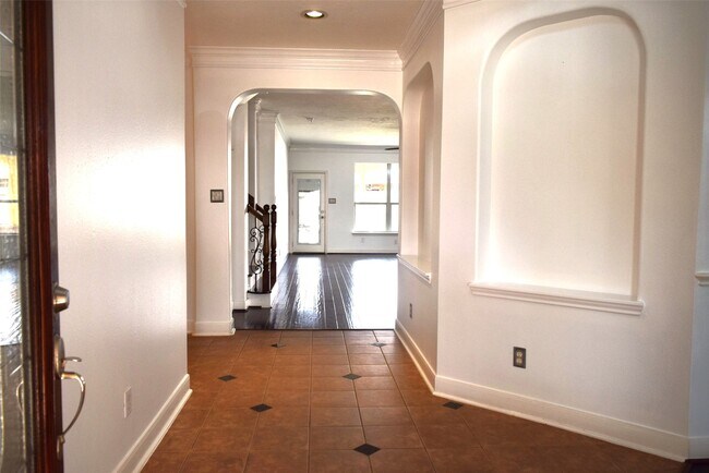 Building Photo - 4911 Dwarf Honeysuckle Ct