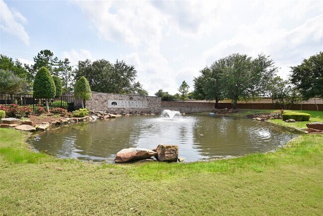 Building Photo - 1226 Sopris Dr