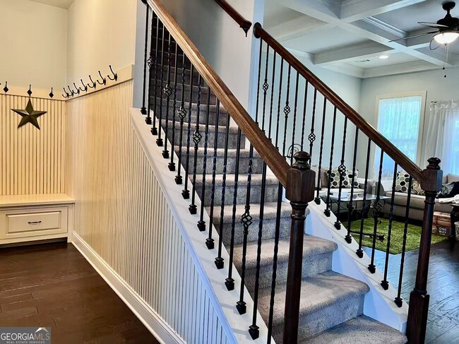 Building Photo - 303 Evesham Ave