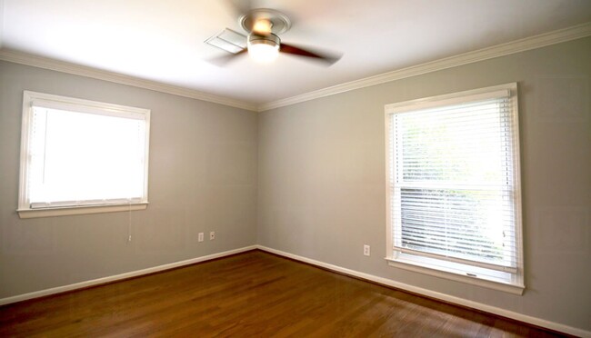 Building Photo - 3 Bedroom 3 Bath Executive Home in Mountai...