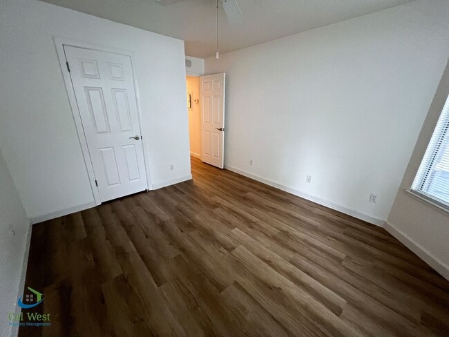 Building Photo - $2595 - Spacious 1 Bedroom, 1 Bath Condo in North San Jose!