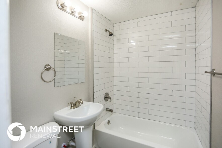 Building Photo - 7318 Brooklyn Ave