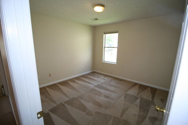 Building Photo - Single Family Home in the Hamburg Area         20260504