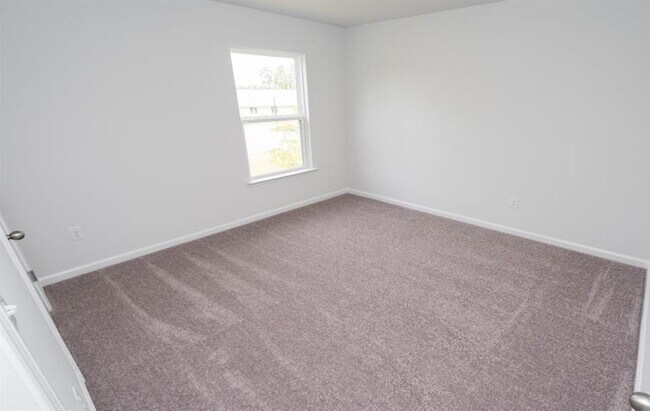 Building Photo - 568 Turpentine Trl