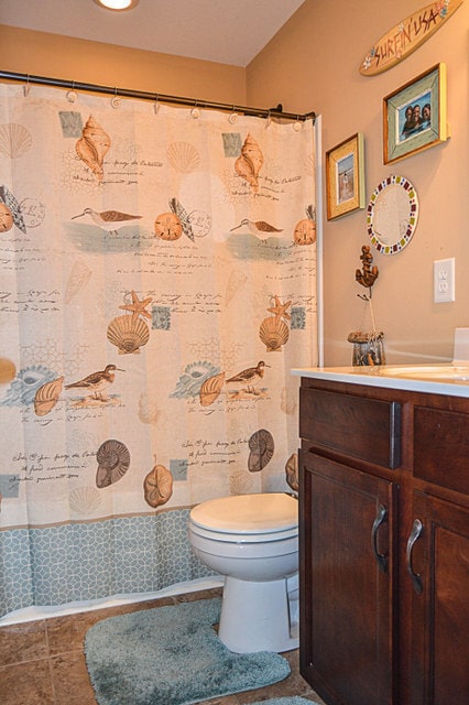 Building Photo - Pet Friendly Four Bedroom!