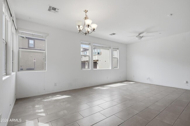 Building Photo - 14870 W Encanto Blvd