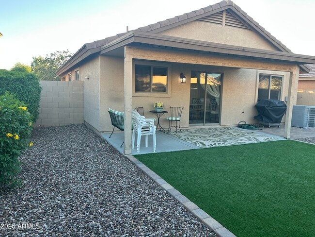 Building Photo - 16530 W Statler St