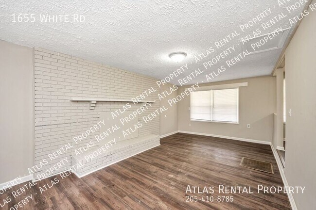 Building Photo - 1655 White Rd