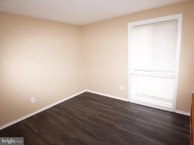 Building Photo - 10308 Watkins Mill Dr